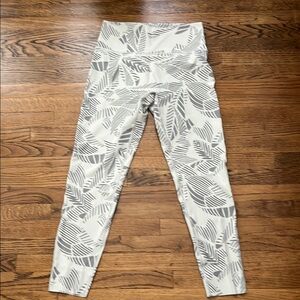 Aerie Move Patterned leggings